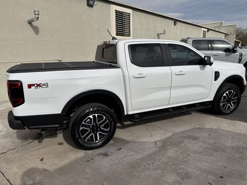 Used 2024 Ford Ranger Lariat w/ FX4 Off-Road Package image 9