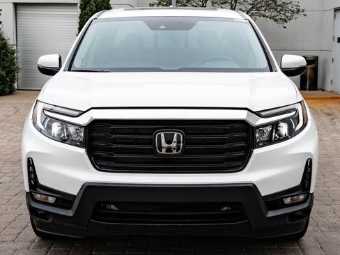 Used 2023 Honda Ridgeline RTL-E image 2