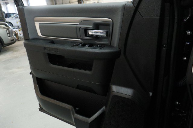 Used 2024 RAM 1500 Classic SLT AWD/4WD image 20
