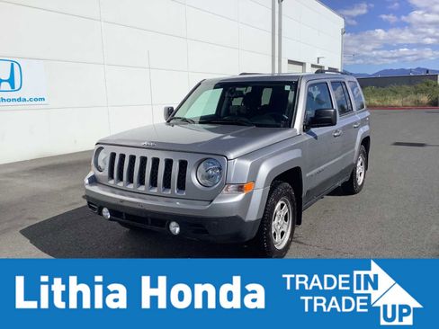 Used 2016 Jeep Patriot Sport w/ Power Value Group FWD image 1