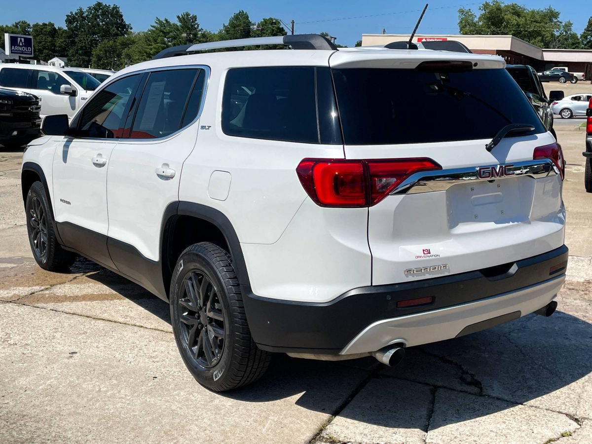 Used 2019 GMC Acadia SLT w/ LPO, Floor Liner Package FWD image 5