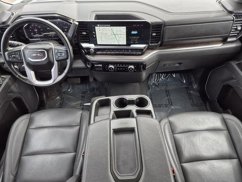 Used 2025 GMC Sierra 1500 SLT AWD/4WD image 14