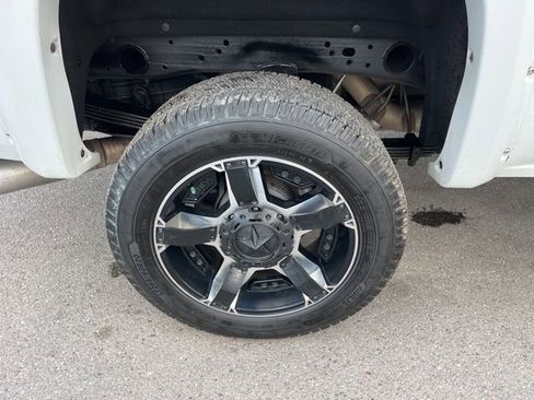 Used 2015 Chevrolet Silverado 2500 LTZ w/ Duramax Plus Package AWD/4WD image 20