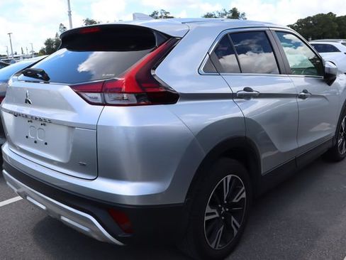 Used 2025 Mitsubishi Eclipse Cross SE AWD/4WD image 2