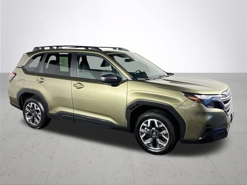 Certified 2026 Subaru Forester Premium AWD/4WD image 5