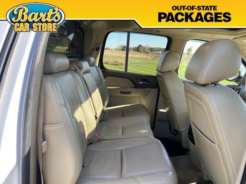 Used 2010 Chevrolet Avalanche LTZ image 9