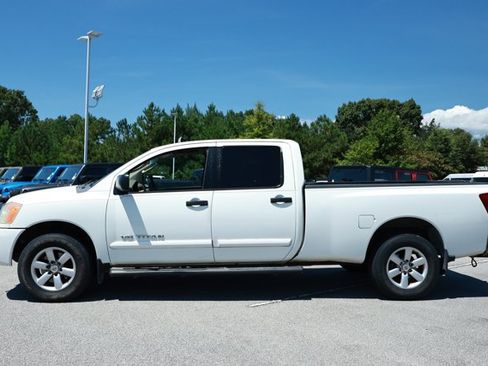 Used 2008 Nissan Titan SE AWD/4WD image 5