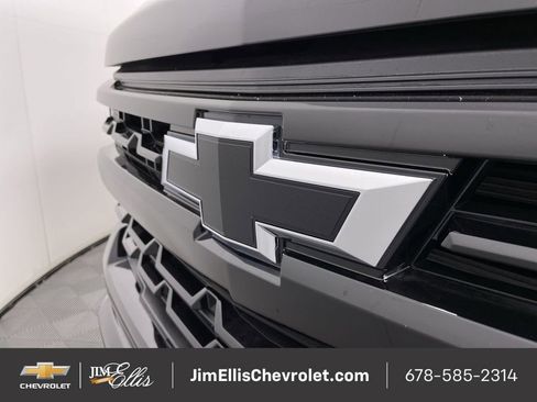 Used 2024 Chevrolet Silverado 1500 LT Trail Boss w/ LT Trail Boss Premium Package image 32