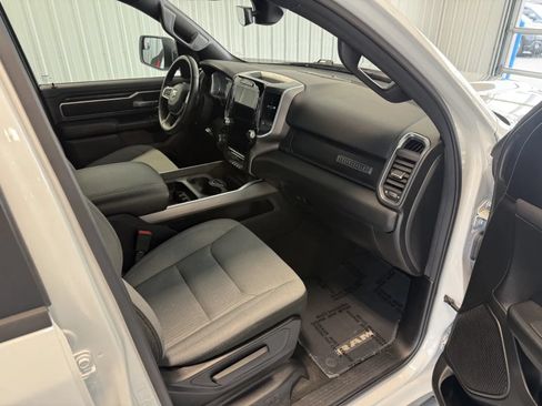 Used 2024 RAM 1500 Big Horn AWD/4WD image 27