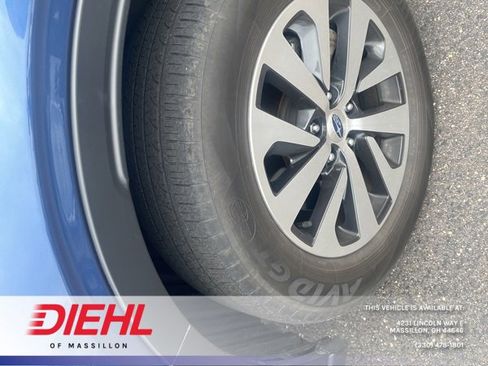 Used 2021 Subaru Outback 2.5i image 10