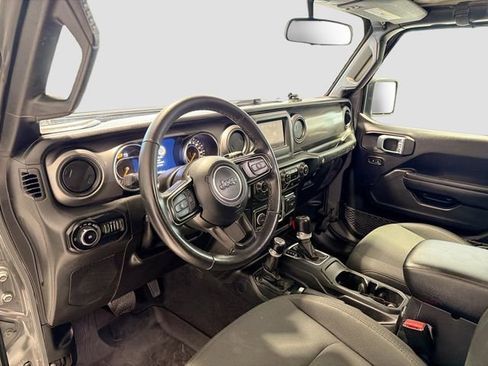 Used 2021 Jeep Wrangler Sport S image 9