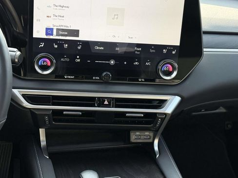 Used 2025 Lexus RX 350 Premium AWD/4WD image 19
