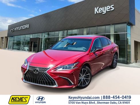 Used 2025 Lexus ES 300h w/ Premium Package FWD image 1