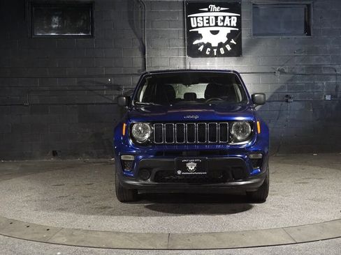 Used 2019 Jeep Renegade Sport w/ UConnect 7.0 Group AWD/4WD image 9