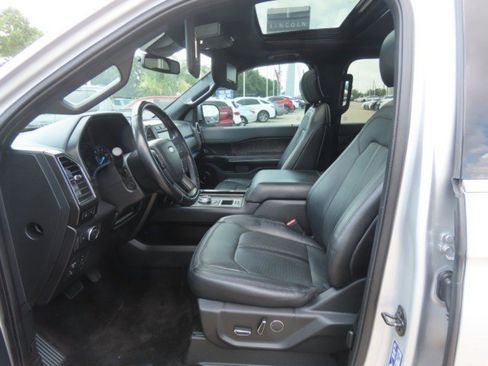 Used 2018 Ford Expedition Max Limited w/ Equipment Group 302A RWD image 24