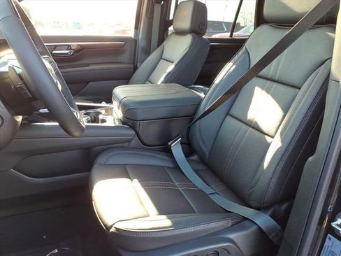 New 2026 Chevrolet Tahoe High Country w/ Sun And Tow Package AWD/4WD image 6