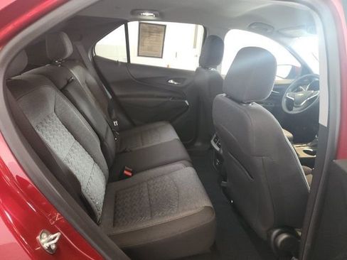 Used 2023 Chevrolet Equinox LT AWD/4WD image 17