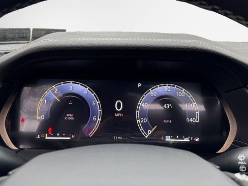 New 2025 Jeep Grand Cherokee L Limited image 14