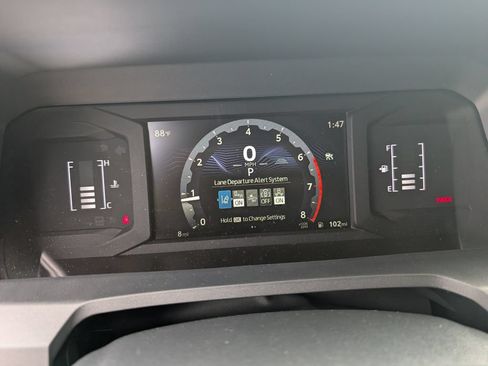 New 2026 Toyota 4Runner SR5 AWD/4WD image 19