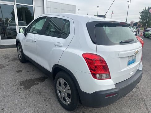 Used 2016 Chevrolet Trax LS FWD image 4