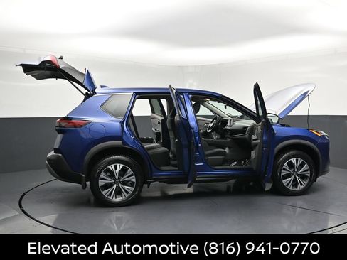 Used 2021 Nissan Rogue SV AWD/4WD image 33