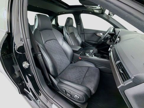 Used 2023 Audi S4 Premium Plus w/ Premium Plus Package AWD/4WD image 30