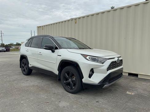 Used 2020 Toyota RAV4 XSE AWD/4WD image 1