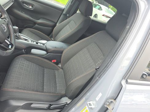 Used 2024 Honda HR-V Sport image 10