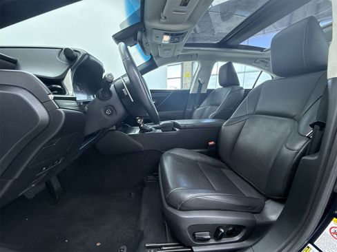 Used 2019 Lexus ES 350 image 11