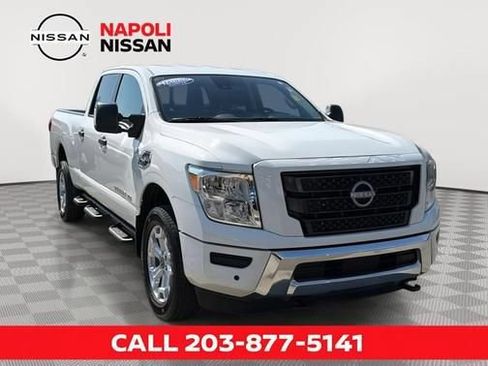 Used 2024 Nissan Titan SV w/ SV Convenience Package AWD/4WD image 1