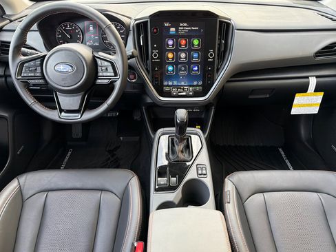 Used 2025 Subaru Crosstrek 2.5i Limited w/ Crosstrek Mirror Package image 13