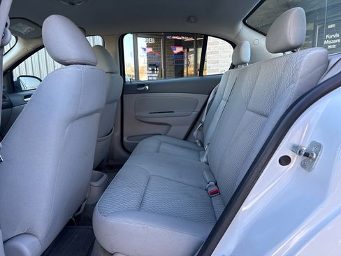 Used 2005 Chevrolet Cobalt LS image 13