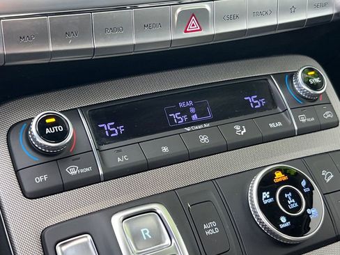 Used 2022 Hyundai Palisade Limited image 20