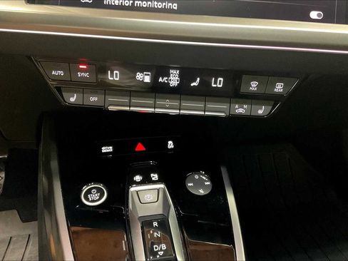 Certified 2023 Audi Q4 e-tron Prestige w/ Black Optic Package image 35