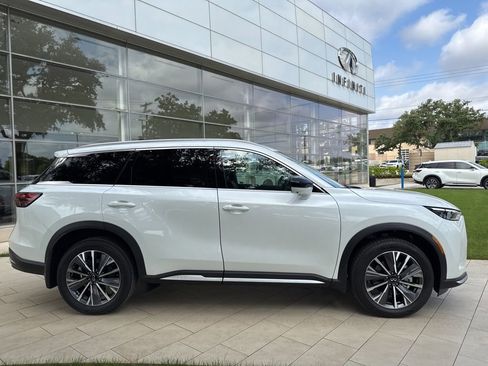 Used 2026 INFINITI QX60 Luxe w/ Family Package AWD/4WD image 4
