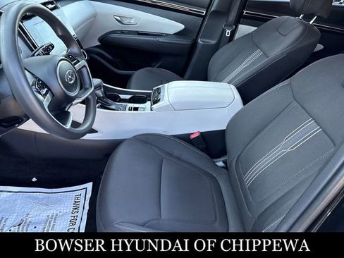 Certified 2023 Hyundai Tucson SEL w/ Winter Package AWD/4WD image 9