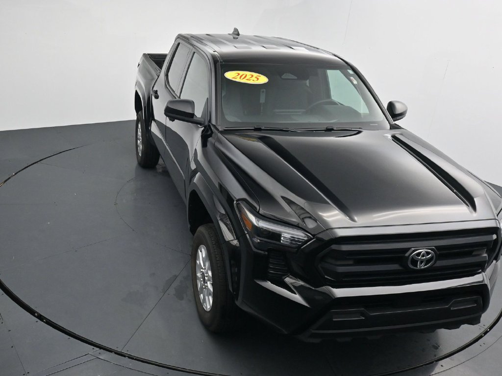 Used 2025 Toyota Tacoma SR AWD/4WD image 20