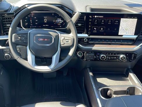 New 2026 GMC Sierra 2500 SLT w/ SLT Premium Package AWD/4WD image 16