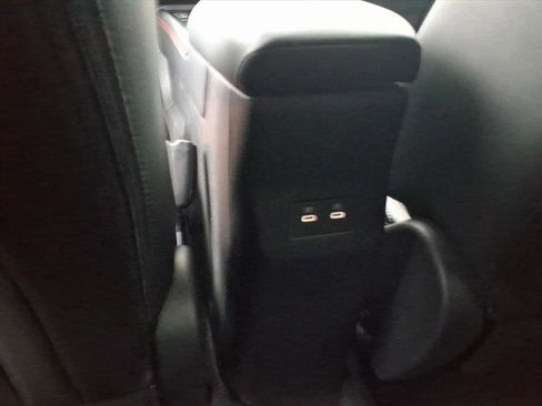 New 2026 Nissan Kicks SR image 33