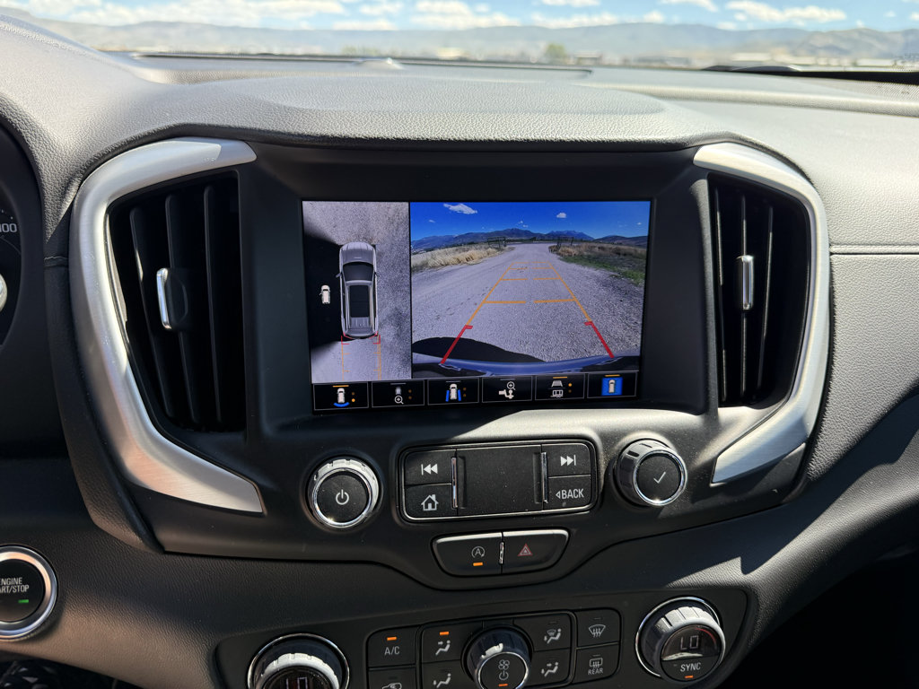 Used 2022 GMC Terrain SLT w/ Tech Package AWD/4WD image 21