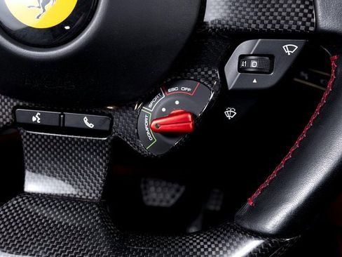 Certified 2020 Ferrari Portofino image 43