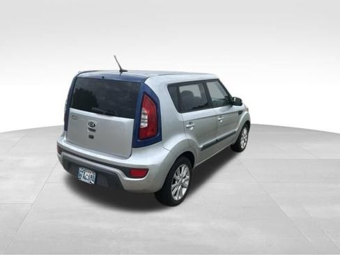 Used 2012 Kia Soul + w/ Audio Pkg FWD image 3
