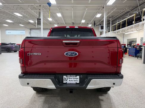 Used 2017 Ford F150 Lariat w/ Equipment Group 502A Luxury AWD/4WD image 12
