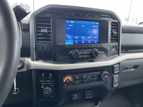 Certified 2021 Ford F150 XLT w/ FX4 Off-Road Package image 17