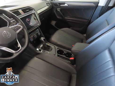 Used 2024 Volkswagen Tiguan Wolfsburg Edition image 22