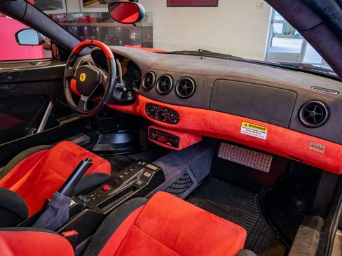 Used 2004 Ferrari 360 Challenge Stradale image 17