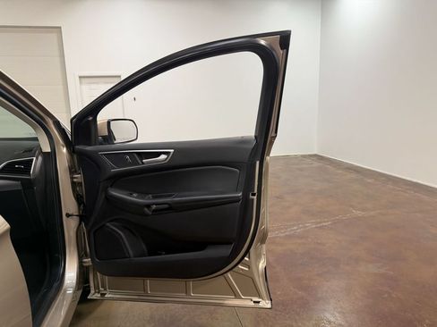 Used 2021 Ford Edge SEL w/ Convenience Package AWD/4WD image 61