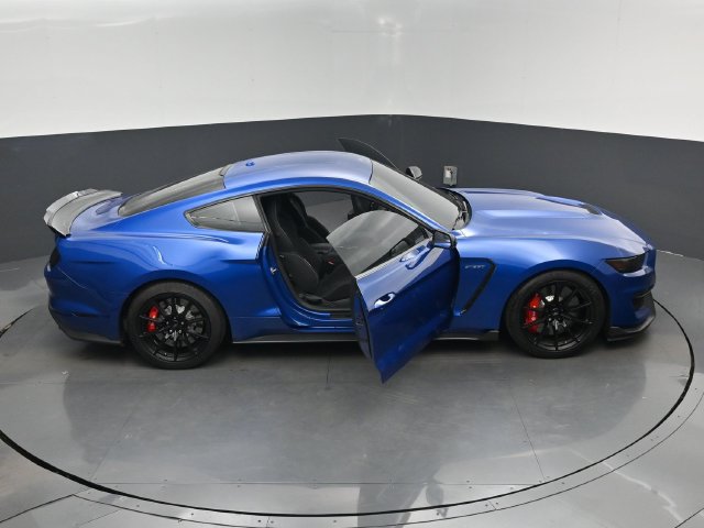 Used 2017 Ford Mustang Shelby GT350 w/ Electronics Package RWD image 18