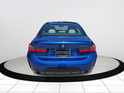 Used 2026 BMW 330i Sedan w/ M Sport Package RWD image 4
