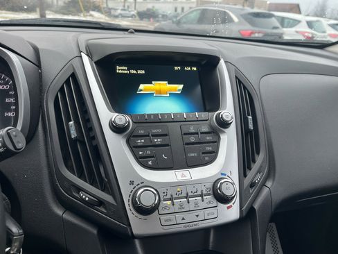 Used 2017 Chevrolet Equinox LS image 11